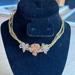 LISA TOLAND Necklace Choker Vintage